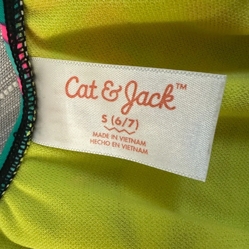 Cat & Jack Set of Two One Piece Swimsuits - Picture 4 of 4